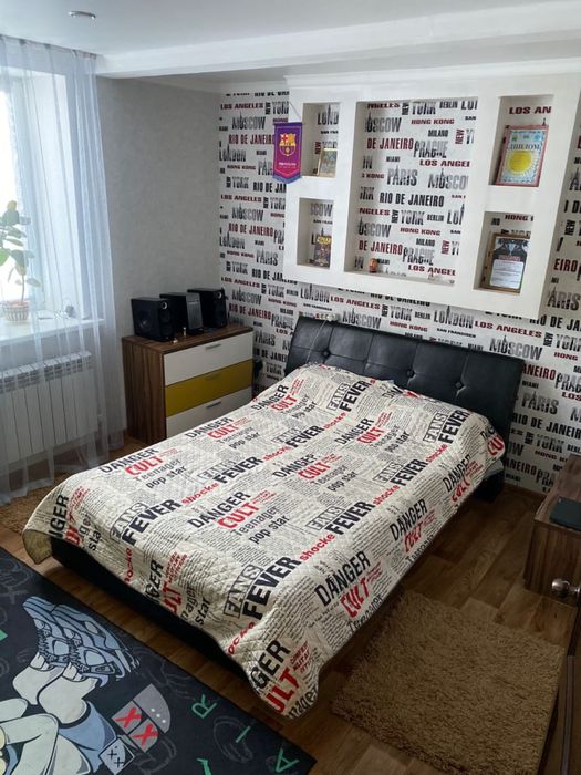 Продам коттедж 300 м2