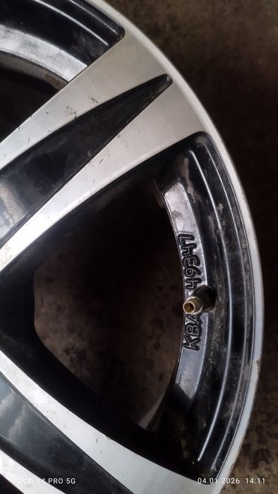 Продам диски размер 16 стояли на шкоде октавия