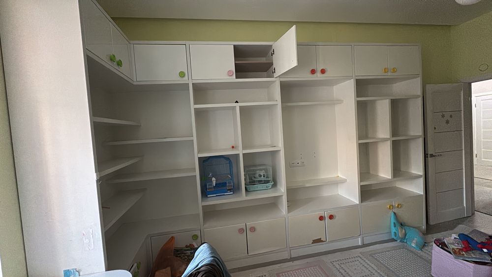 Отдам бесплатно детскую стенку