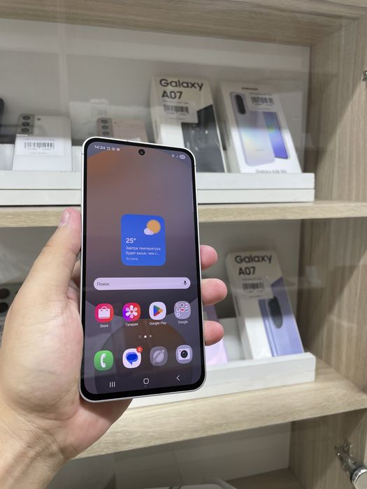 Телефон Samsung S24fe 128gb