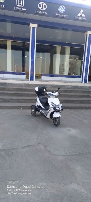 Hali yangi yaqinda oldim pul zarurligi uchun sotebman