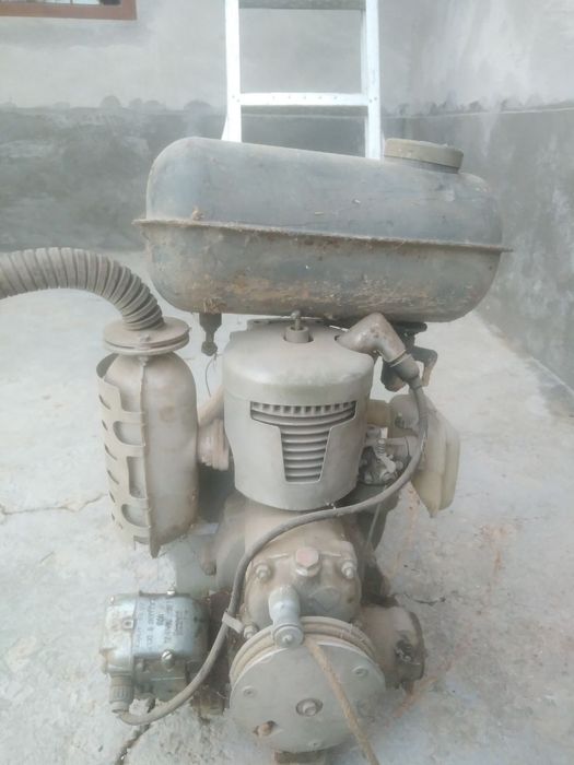 Матор помпа холати янги умуман ишлатилмаган подвалада турган сссрники