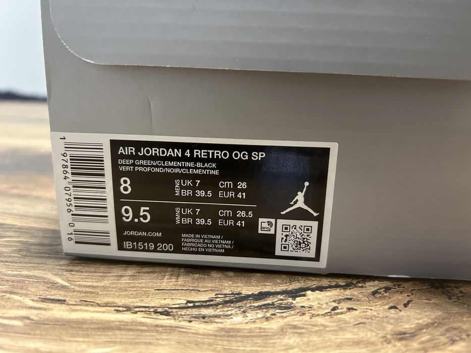 Jordan 4 Undefeated 41