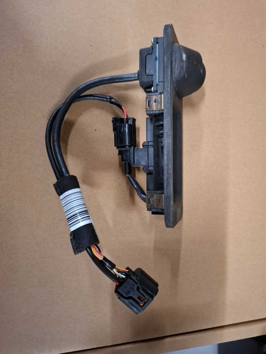 Камера за задно виждане с дръжка за багажника Kia/Hyundai