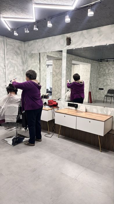 Ищем мастеров парикмахеров в салон