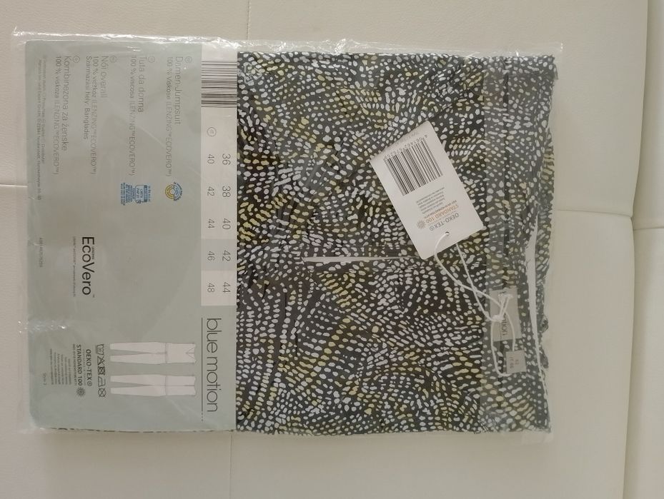 Vând salopeta dama material de vara, produs de calitate, produs de imp