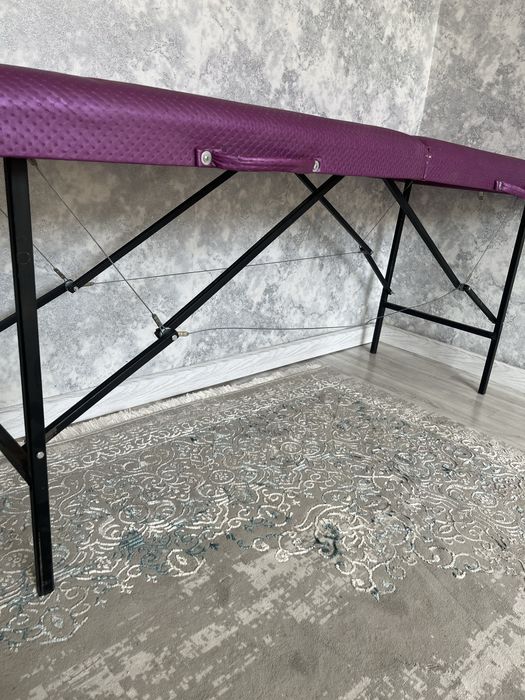 Продам кушетку б/у