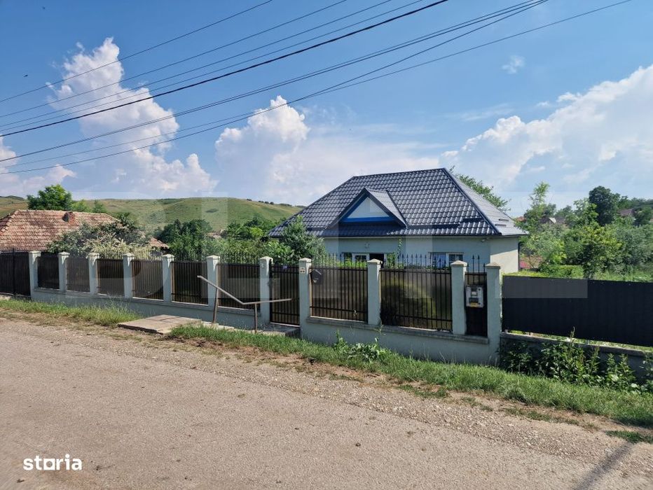 Casa ,3 camere,  gradina 1000 mp, Camarasu