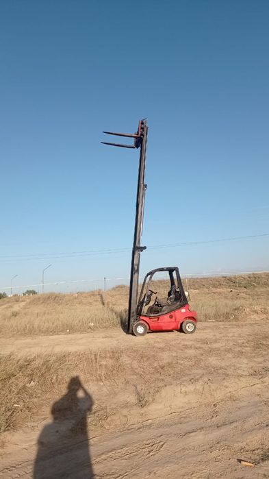 Срочна продам вилочный погрузчи