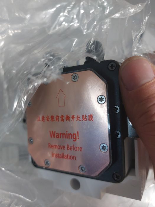 Cooler cpu cu display mare Thermalright Hyper Vision 360 white,nou !