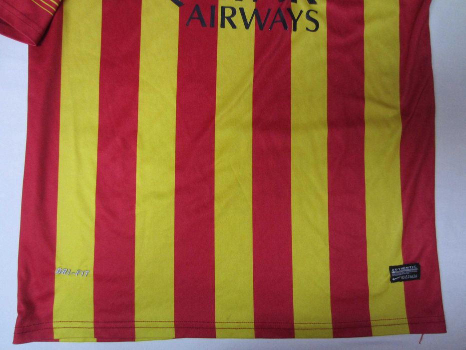 Tricou fotbal Barcelona, masura L, nepersonalizat, Nike , stare buna