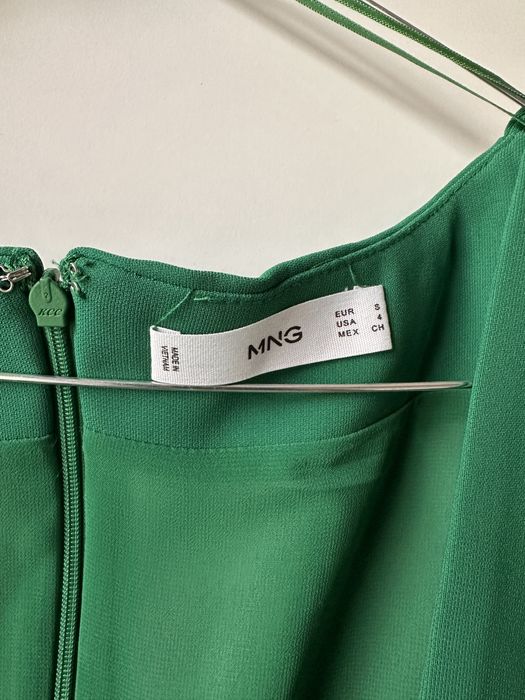 Къса зелена рокля Манго