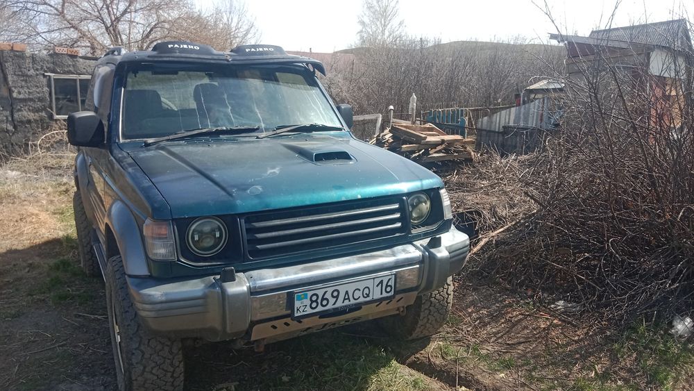 Продам митсубиши паджеро