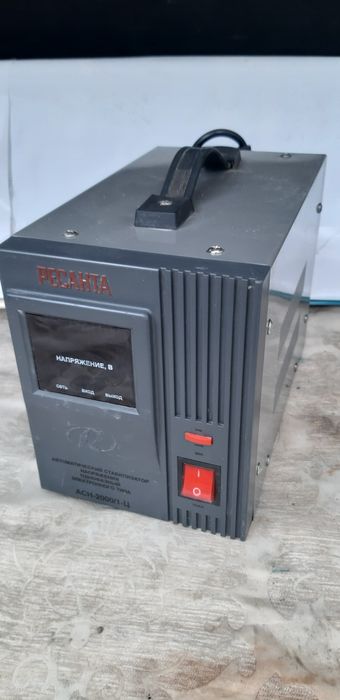 Стабилизатор напряжения