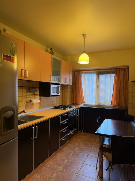 Apartament 3 camere Calea Mosilor