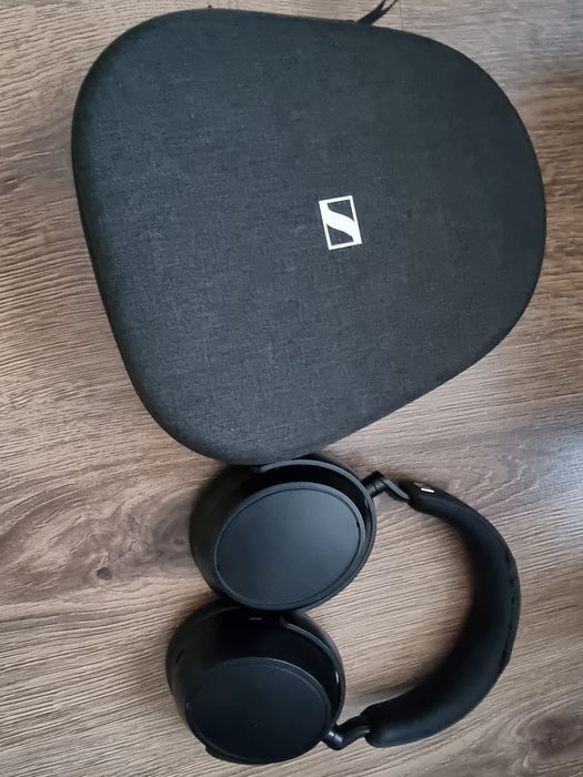 Sennheiser momentum 4 căști over ear cu ANC - citiți bine anuntul