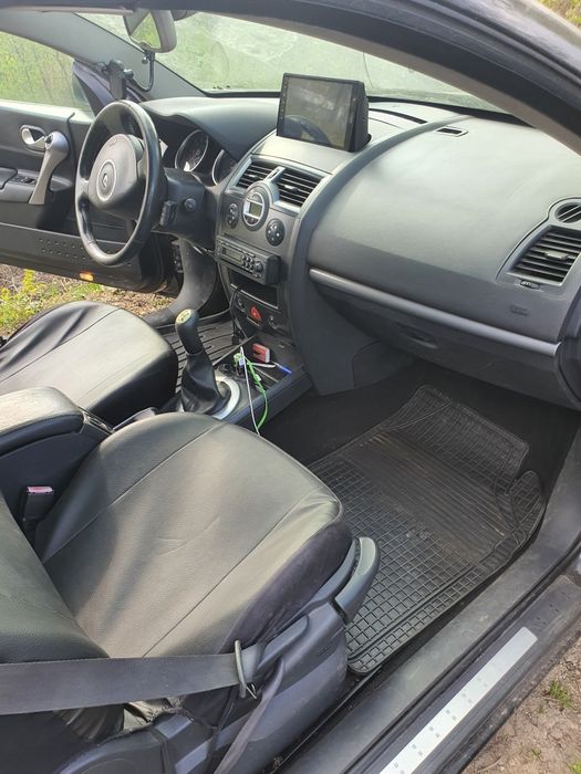 Vind Megane 2 cabrio Karman,benzina+ GPL