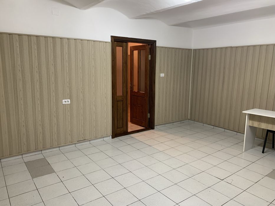 Inchiriez Spatiu Pentru Birou, Depozit