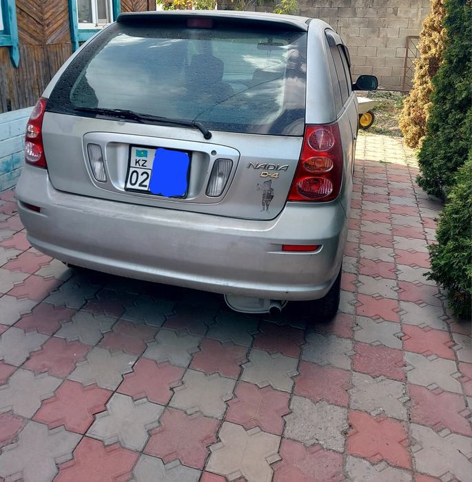 Продам Toyota Nadia 1999г.в.