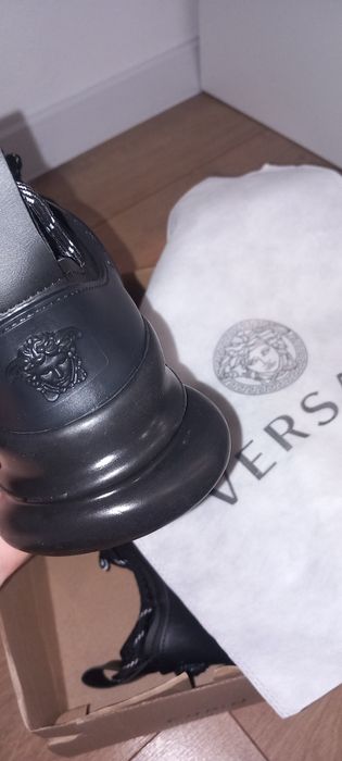 Adidasi Versace Chain Reaction