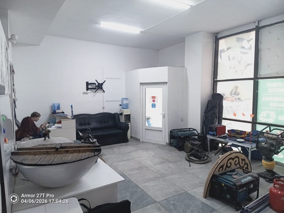 Сдам коммерческое помещение