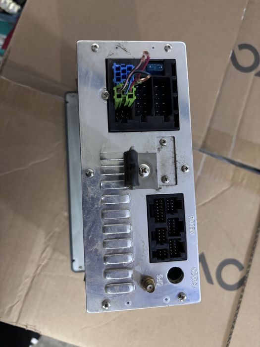 Продам магнитолу на газель