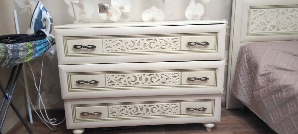 Продается комод Александрия