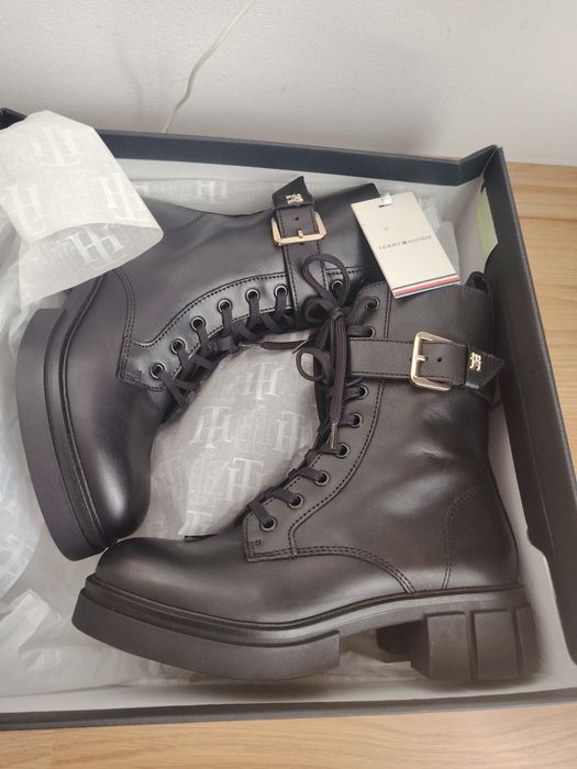 Ghete dama  Tommy Hilfiger  mărime 36