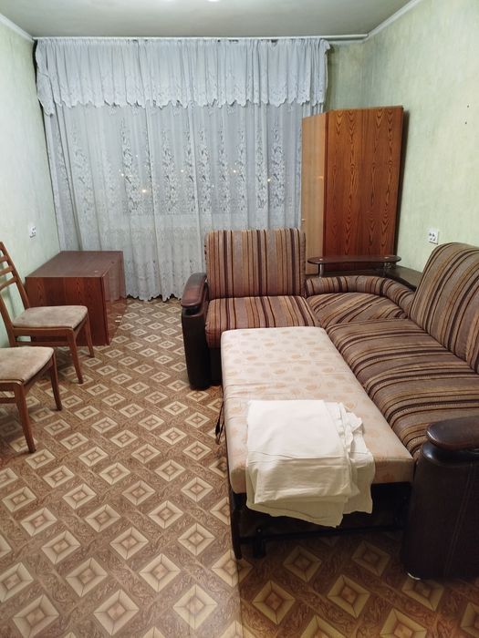 Продам 2ком ленинградку  в районе Океана