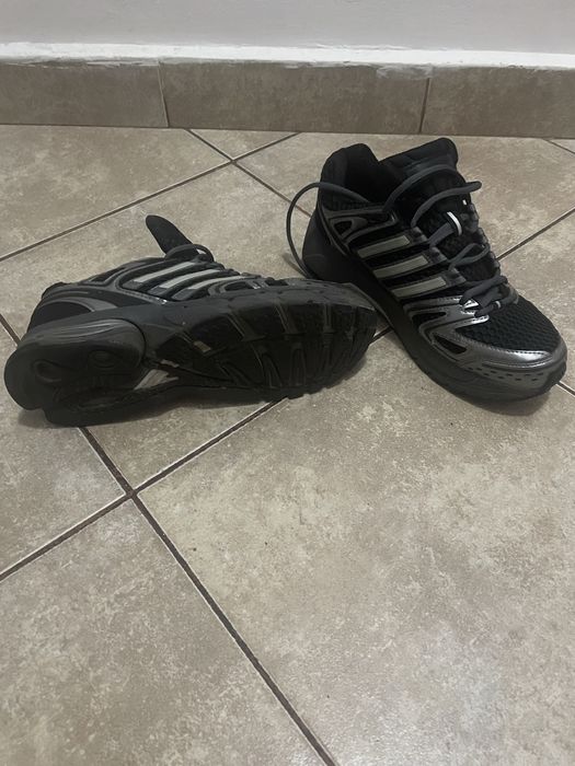 adistar control 5 black