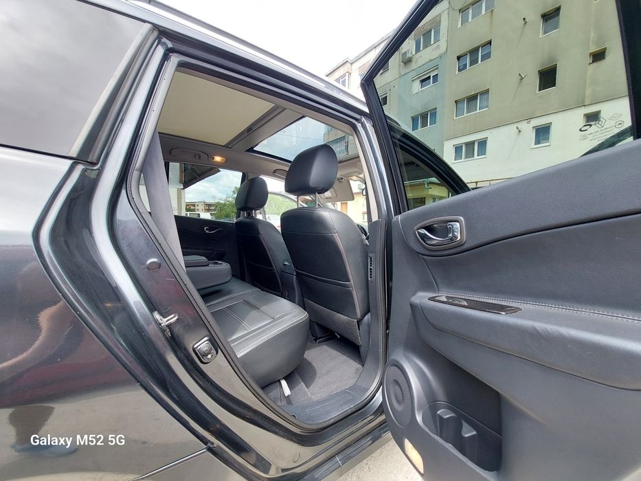 Renault koleos 2.0 dci 4×4 /Initiale Paris.