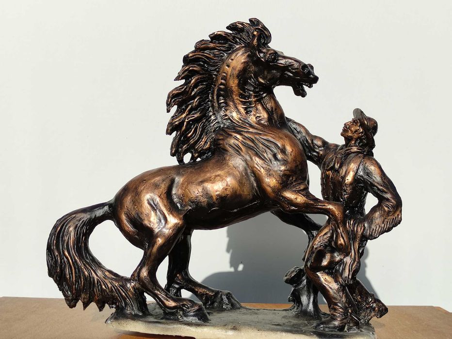 Statueta ecvestra cal