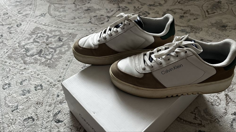 Молодежные кроссовки Calvin Klein