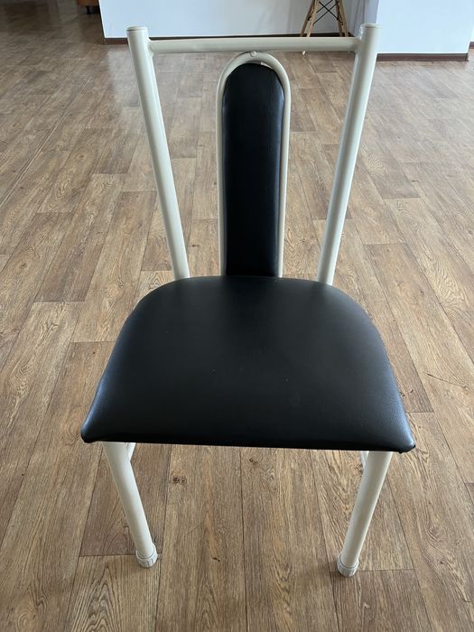 Продам стулья