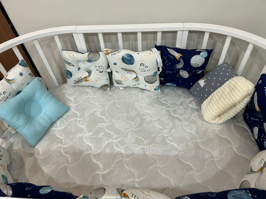 Продам кроватку 7в 1