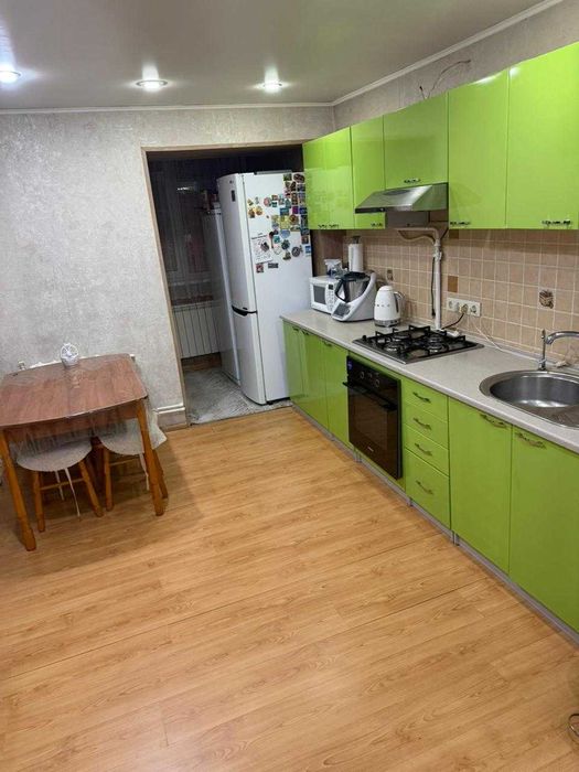 2 комнатная квартира на Ажаре
