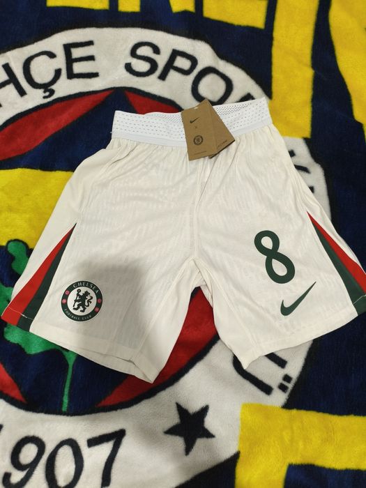 Футбольная форма клуба Челси Лондон.