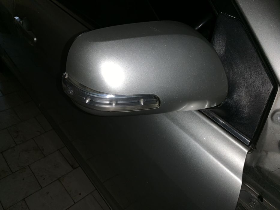 Тойота Авенсис Toyota Avensis Огледало Дясно Ляво Огледала