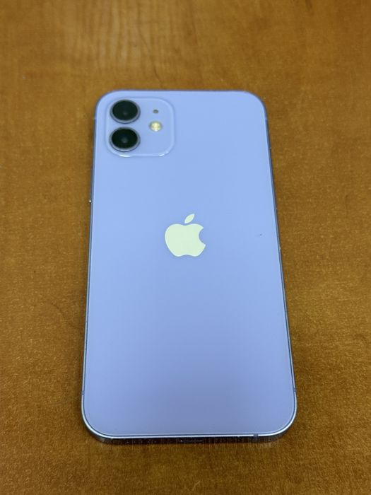 Продаю Айфон 12 / Iphone 12