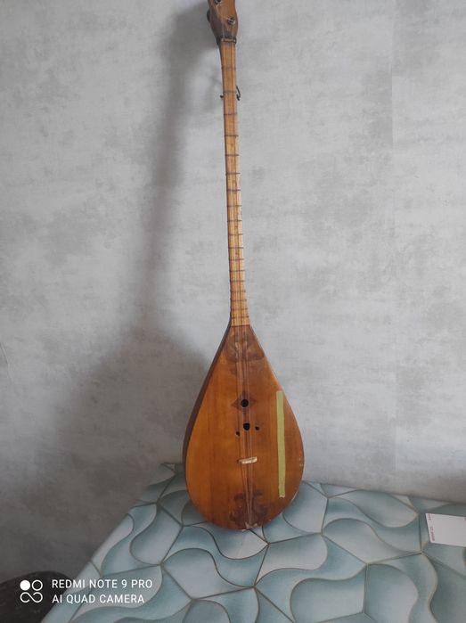 Продам домбру Советская