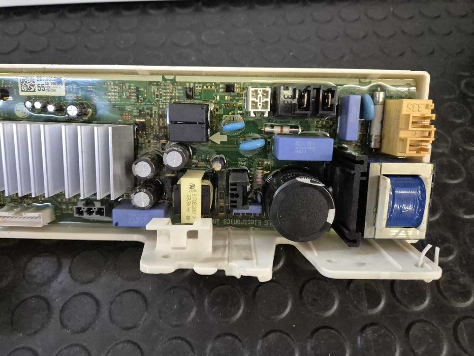 Placa electronica masina de spalat LG EBR85565655 model F2J5WN4W - slim Direct Drive, 6.5 kg, 1200 RPM / R23