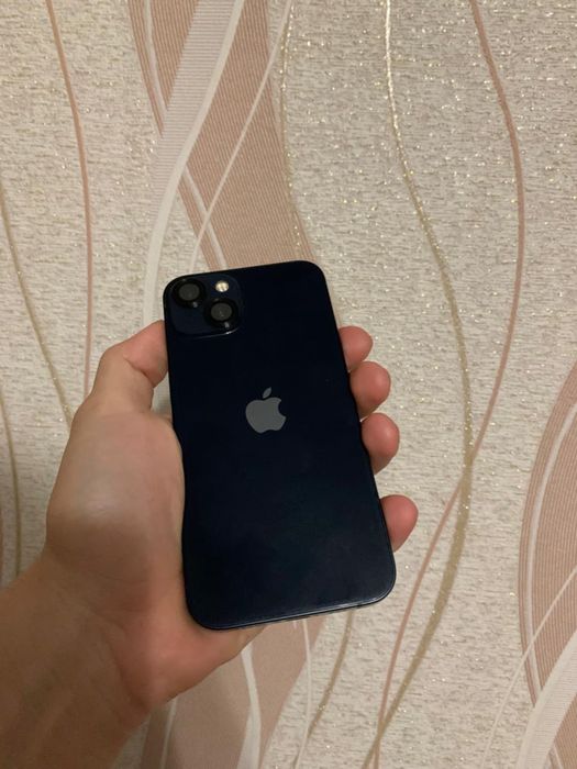 Айфон 13 с гарантией