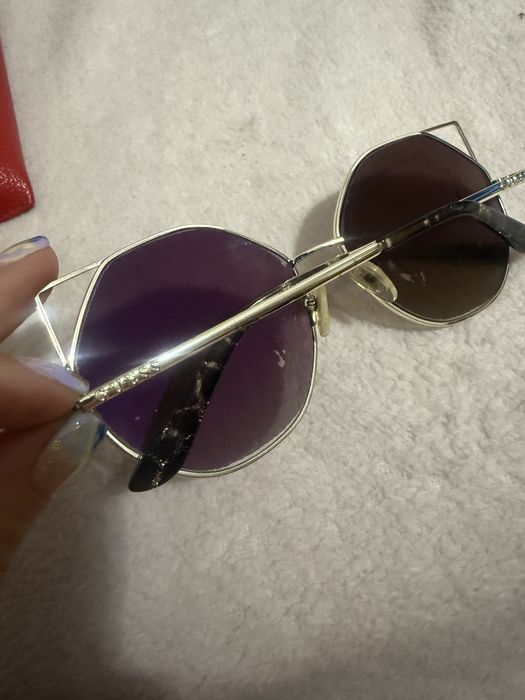 Оригинални слънчеви очила на Guess