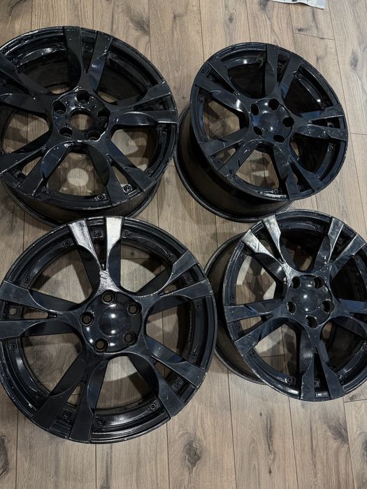 Диски r18 в отличном состоянии