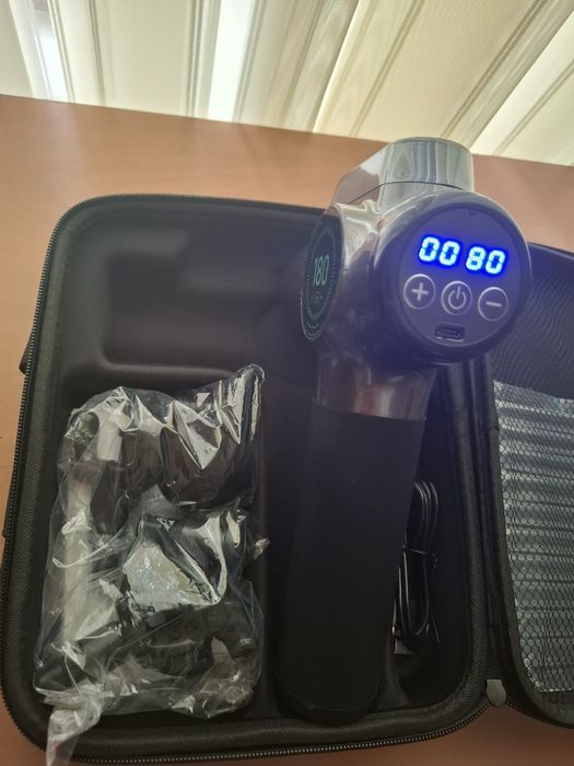 Професионален масажор пистолет за дълбоко тъканен масаж - 30 скорости