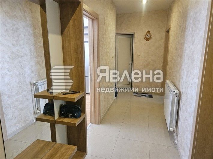 Дава се под наем Тристаен апартамент в Поморие - 96 кв.м за 460 € - Снимка #2