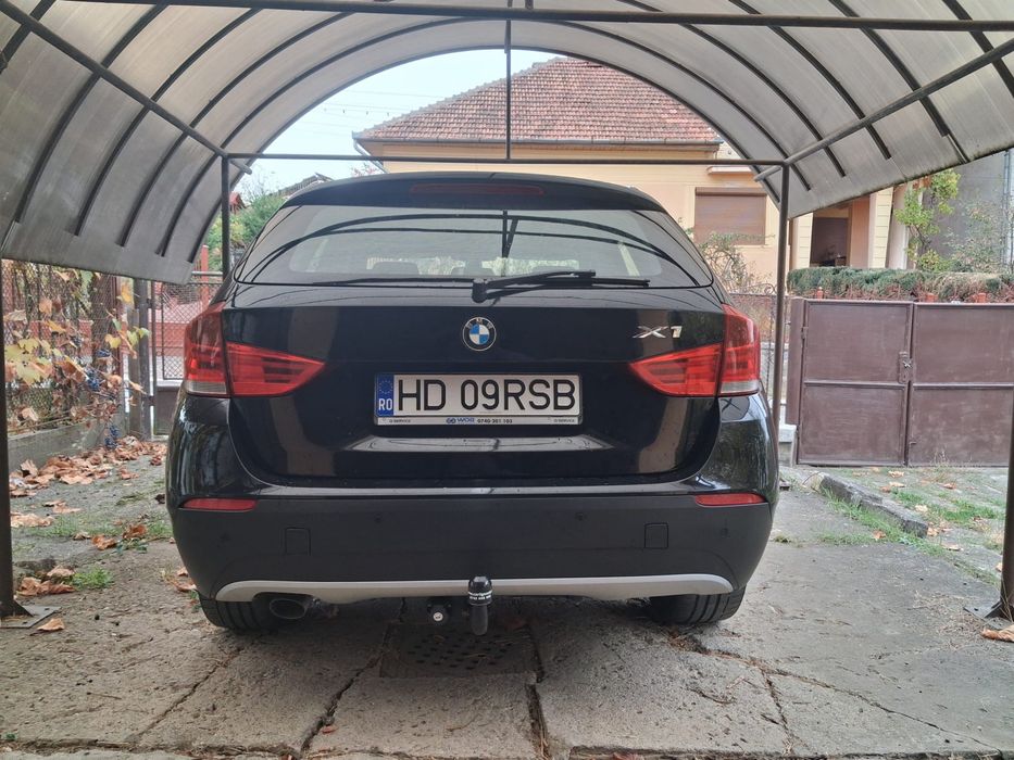 BMW X1 2011 — imagine 3