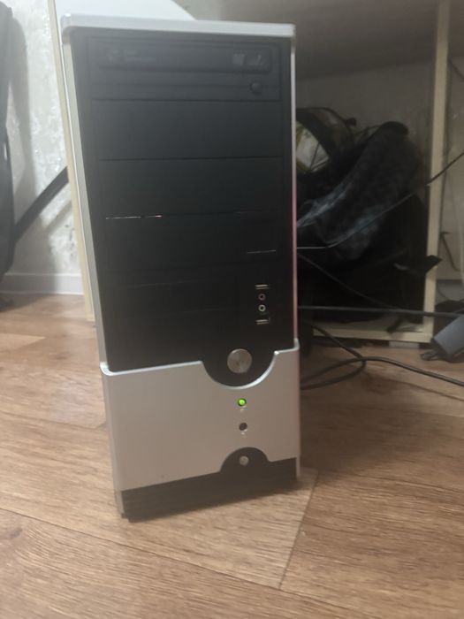 Продаю компьютер