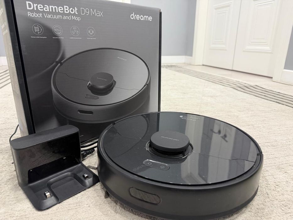 DreameBot D9 Max — робот-пылесос в очень хорошем состоянии