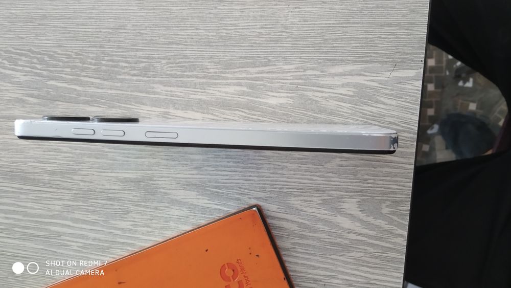 Tecno spark go 2024 4/64
